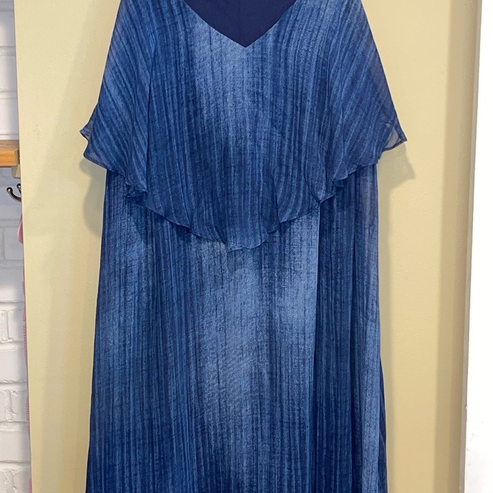 Blue Maxi Dress with Pleated Ruffles and Flutter Sleeves